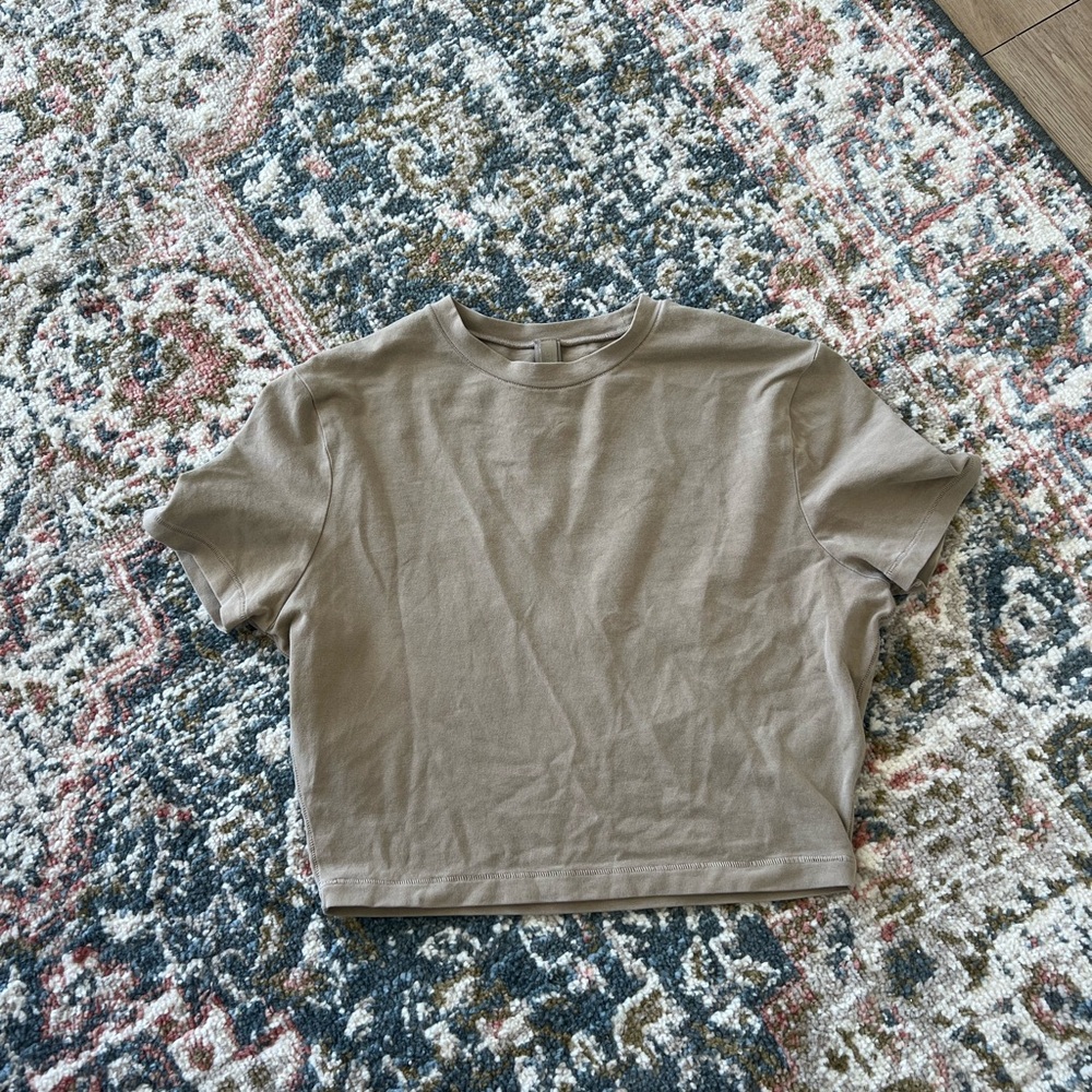 Casual Tan Cropped T-Shirt